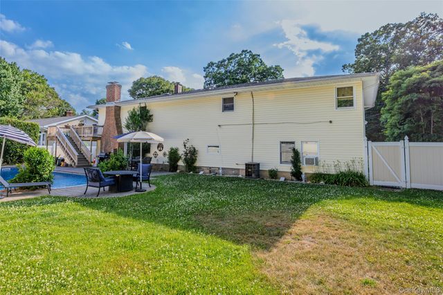 111 Brunswick Road, Lake Ronkonkoma, NY 11779