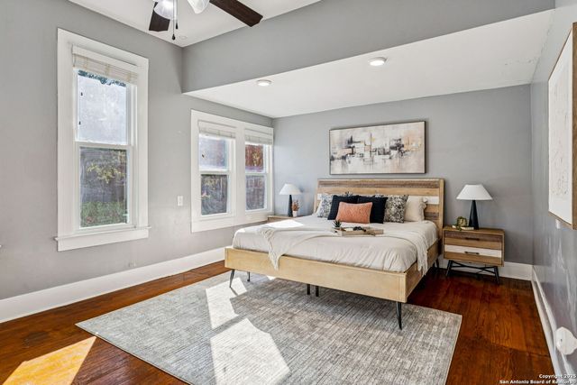 2007 S Presa St, San Antonio, TX 78210