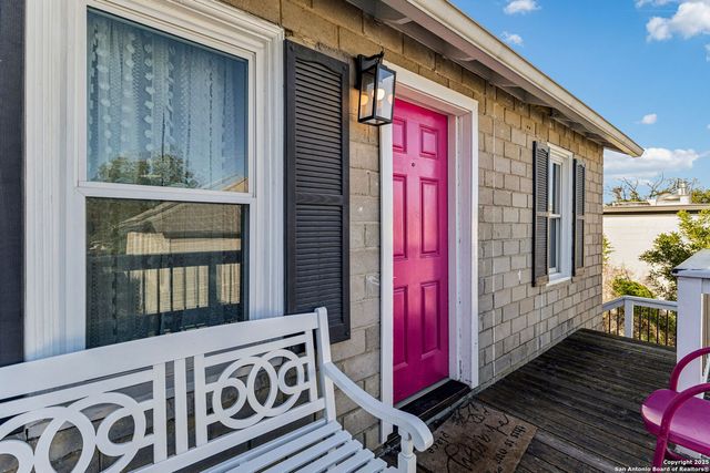 2007 S Presa St, San Antonio, TX 78210