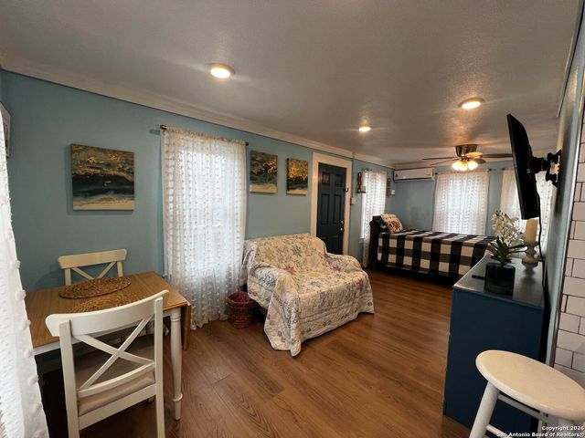 2007 S Presa St, San Antonio, TX 78210