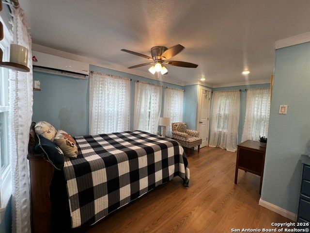 2007 S Presa St, San Antonio, TX 78210