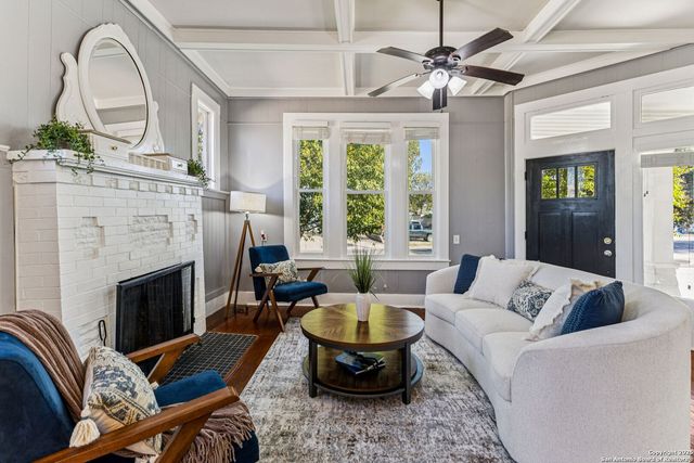 2007 S Presa St, San Antonio, TX 78210