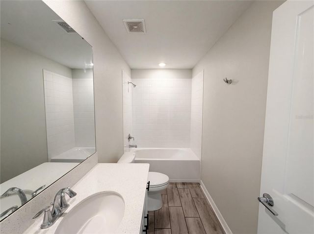 5108 TANZANITE DRIVE, Mount Dora, FL 32757