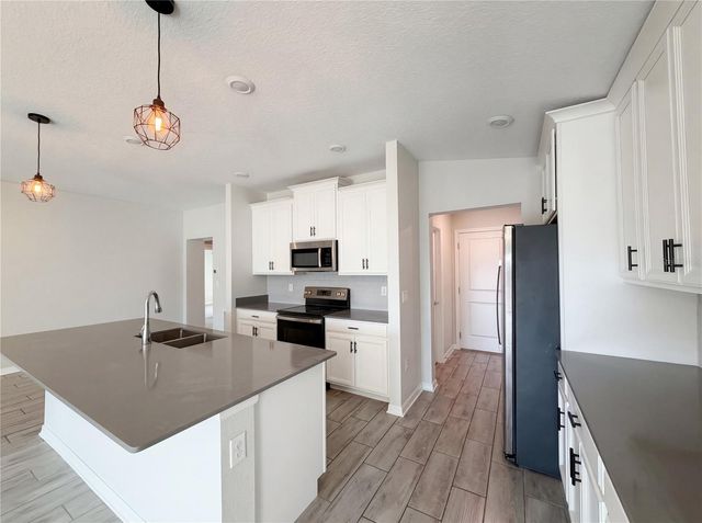 5108 TANZANITE DRIVE, Mount Dora, FL 32757
