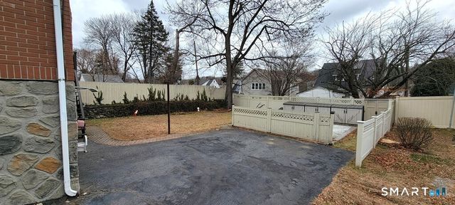 168 Fairlawn Avenue, Waterbury, CT 06705