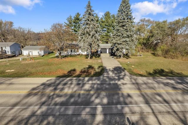 4601 County Hwy TT, Sun Prairie, WI 53559