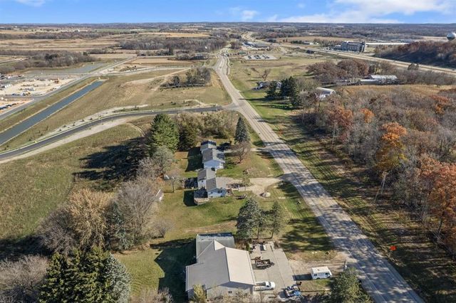 4601 County Hwy TT, Sun Prairie, WI 53559
