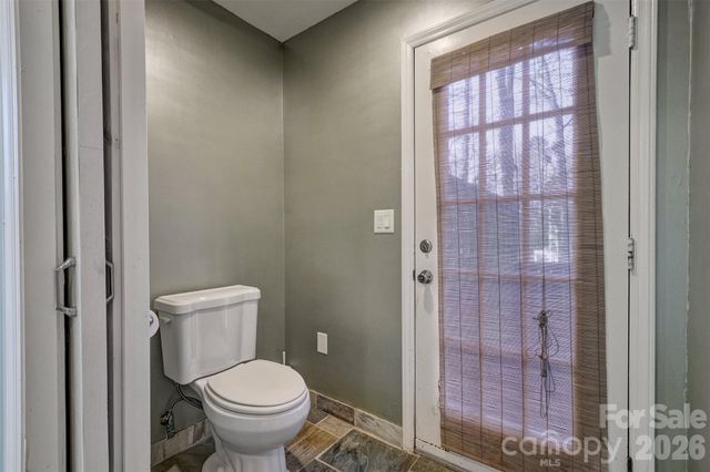 15 Sandy Cove Road, Lake Wylie, SC 29710