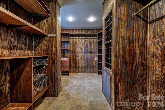 15 Sandy Cove Road, Lake Wylie, SC 29710