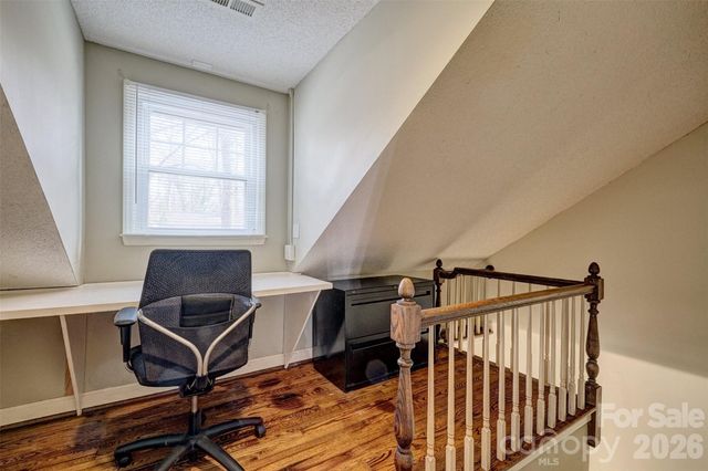 15 Sandy Cove Road, Lake Wylie, SC 29710