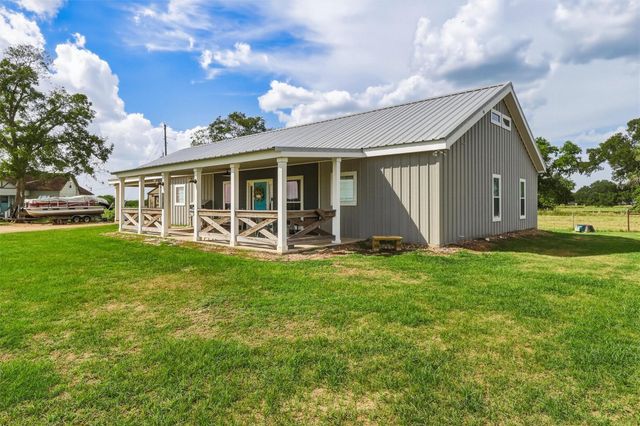 1792 Stockold Road, Sealy, TX 77474