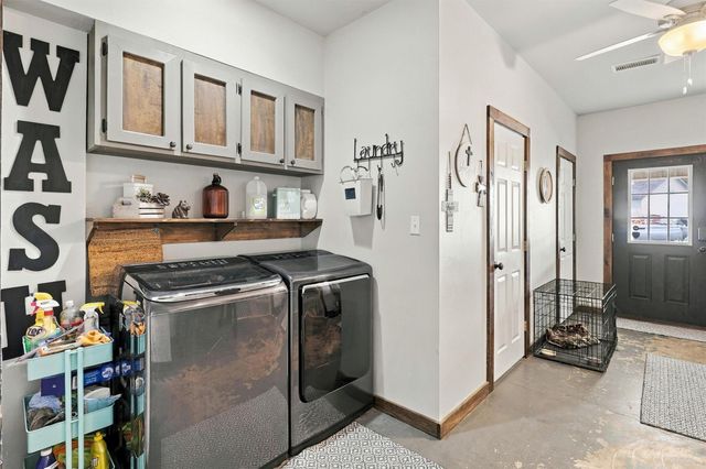 1792 Stockold Road, Sealy, TX 77474