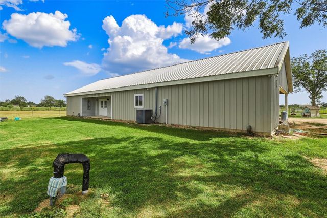 1792 Stockold Road, Sealy, TX 77474