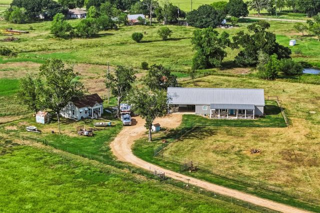 1792 Stockold Road, Sealy, TX 77474