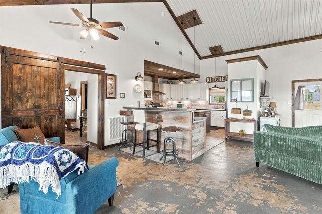 1792 Stockold Road, Sealy, TX 77474