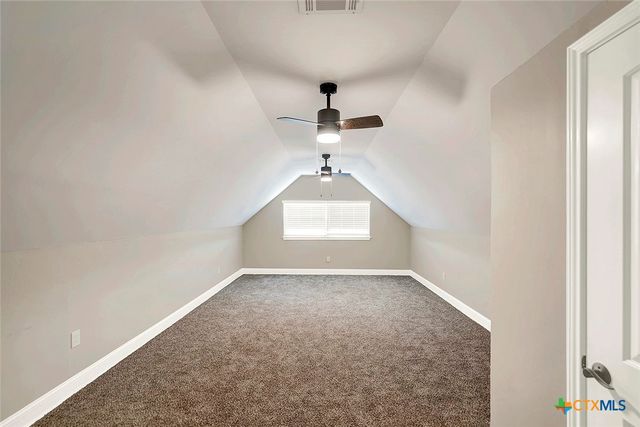 300 Rose Meadow Drive, La Vernia, TX 78121