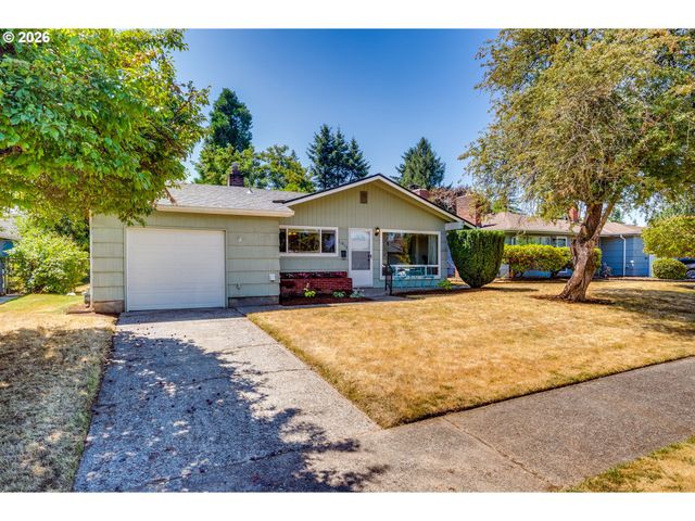 11810 Ne SISKIYOU St, Portland, OR 97220