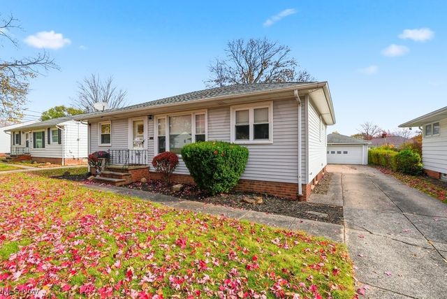 6475 Anita Drive, Parma Heights, OH 44130