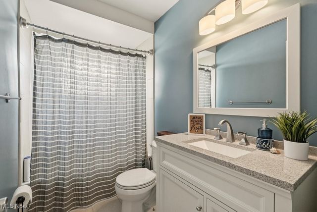 6475 Anita Drive, Parma Heights, OH 44130