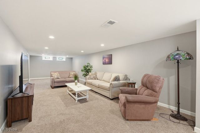 6475 Anita Drive, Parma Heights, OH 44130