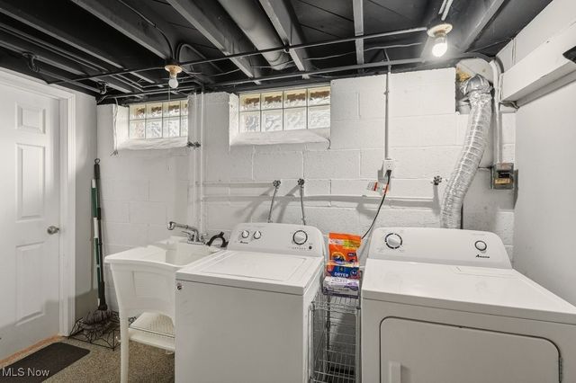 6475 Anita Drive, Parma Heights, OH 44130