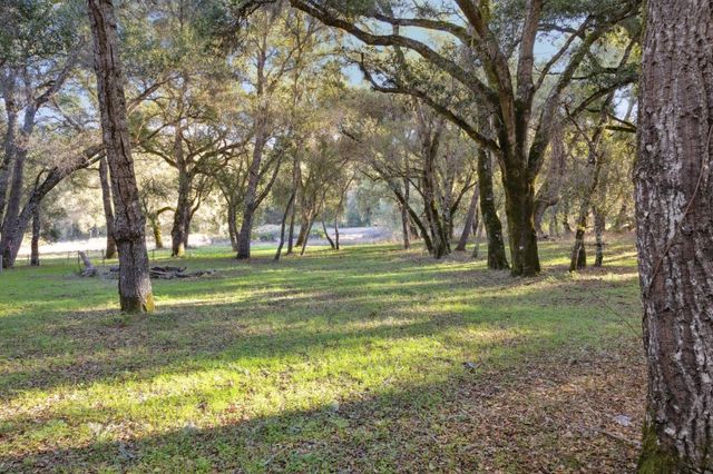 11 Arroyo Sequoia, Carmel Valley, CA 93923