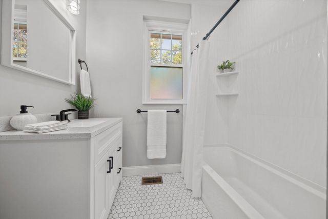 4 Marconi, Marion, MA 02738