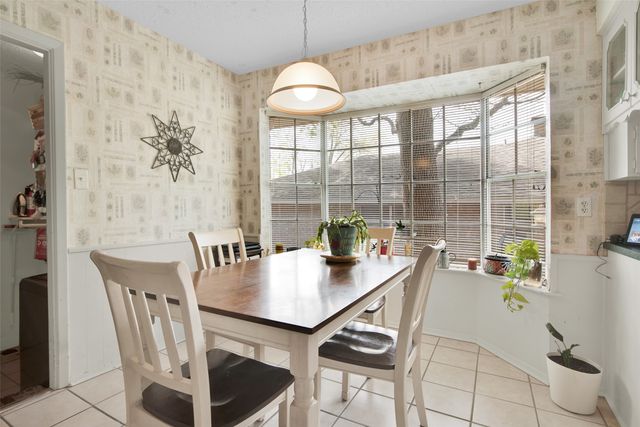 612 Ambassador Street, Denison, TX 75020