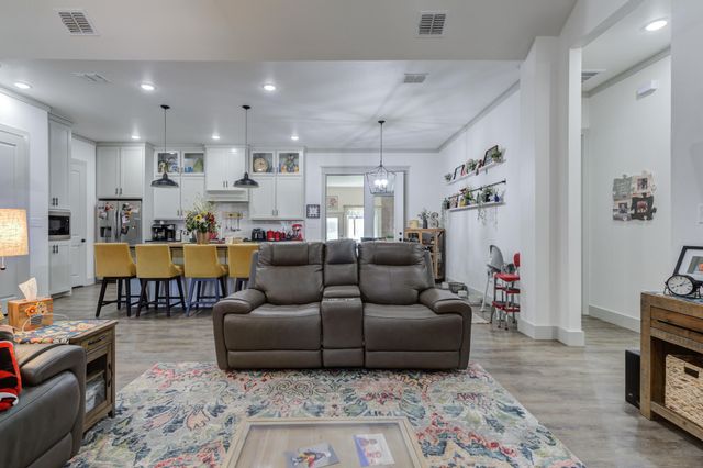 7605 53rd Street, Lubbock, TX 79407