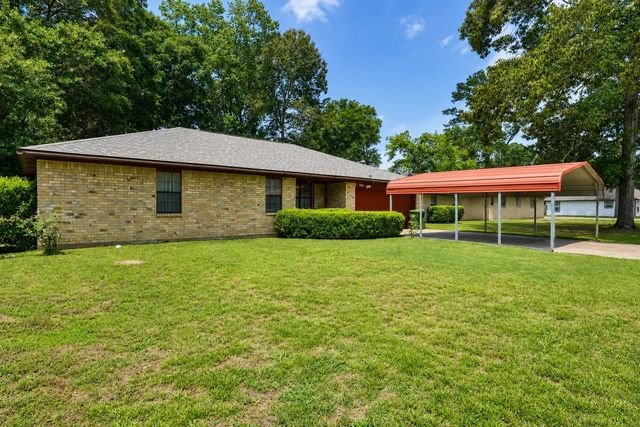 1304 Denison Avenue, Cleveland, TX 77327