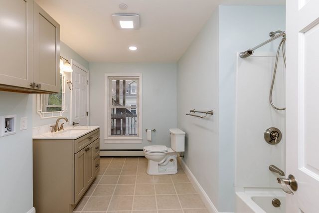 32 Pearl Street 2, Leominster, MA 01453