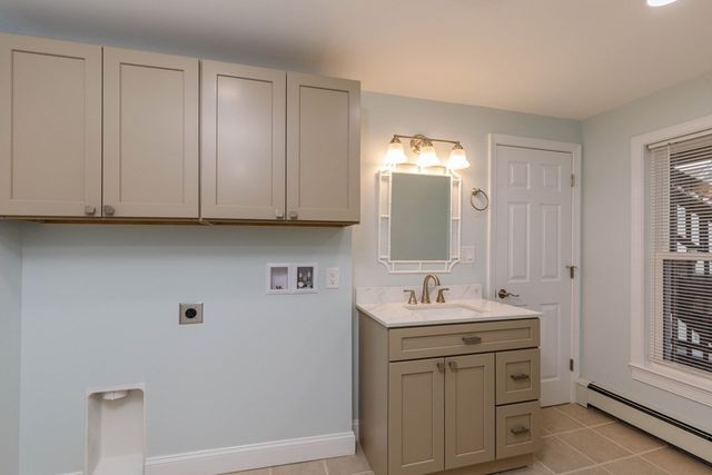 32 Pearl Street 2, Leominster, MA 01453