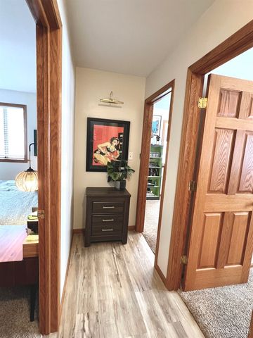 328 Fernwood Drive, Marquette, MI 49855