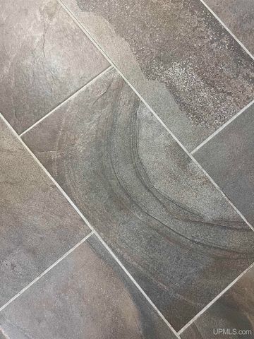 328 Fernwood Drive, Marquette, MI 49855