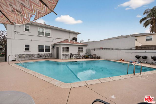 5227 Corteen Place, Valley Village, CA 91607