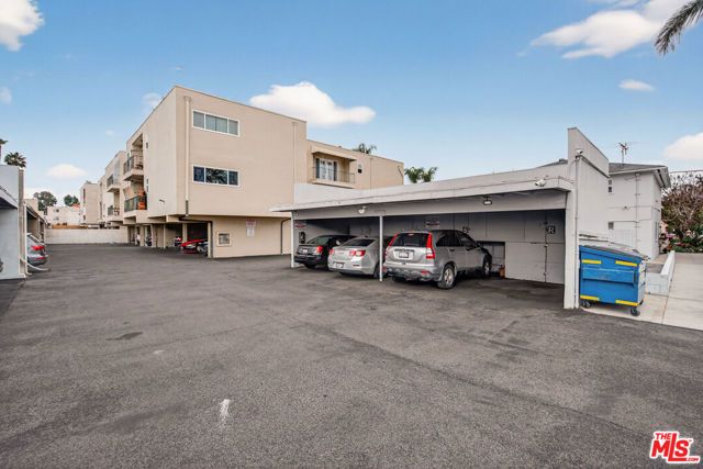 5227 Corteen Place, Valley Village, CA 91607