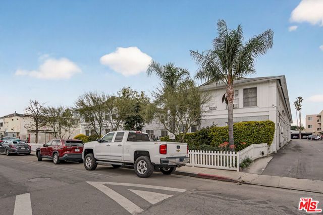 5227 Corteen Place, Valley Village, CA 91607