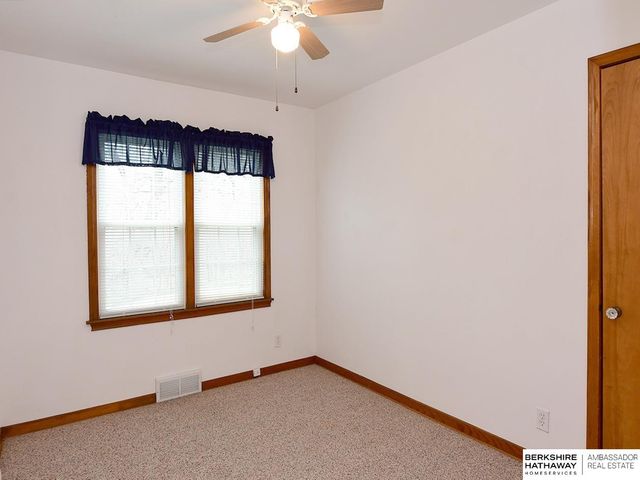 15709 S 180th Street, Springfield, NE 68059