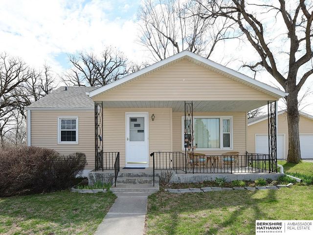 15709 S 180th Street, Springfield, NE 68059