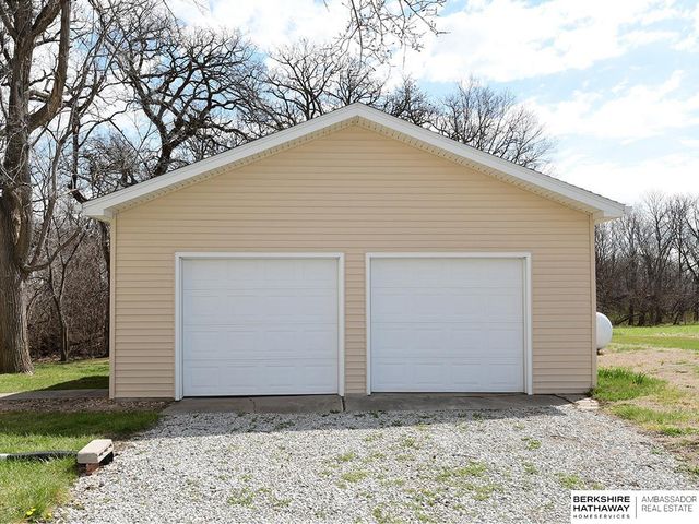 15709 S 180th Street, Springfield, NE 68059