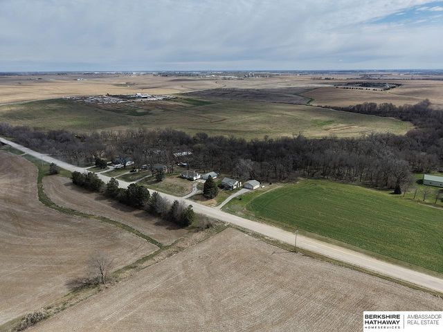 15709 S 180th Street, Springfield, NE 68059
