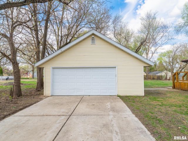 6517 W LAMOINE Street, Peoria, IL 61604
