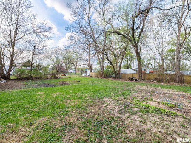 6517 W LAMOINE Street, Peoria, IL 61604
