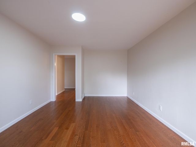 6517 W LAMOINE Street, Peoria, IL 61604