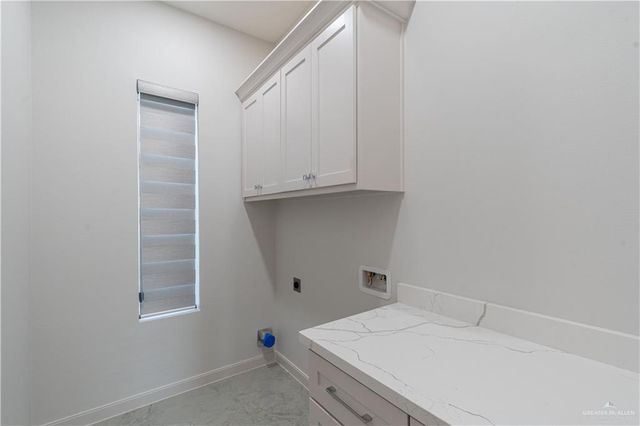 905 Azalea Street, Mission, TX 78573