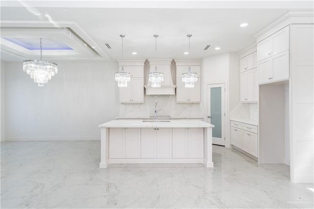 905 Azalea Street, Mission, TX 78573