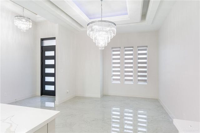 905 Azalea Street, Mission, TX 78573