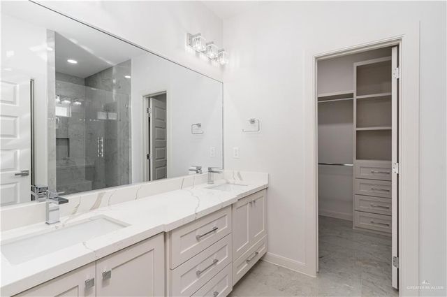 905 Azalea Street, Mission, TX 78573