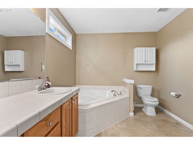 16010 Se TALLINA Dr, Damascus, OR 97089