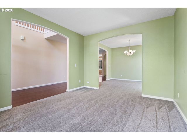 16010 Se TALLINA Dr, Damascus, OR 97089